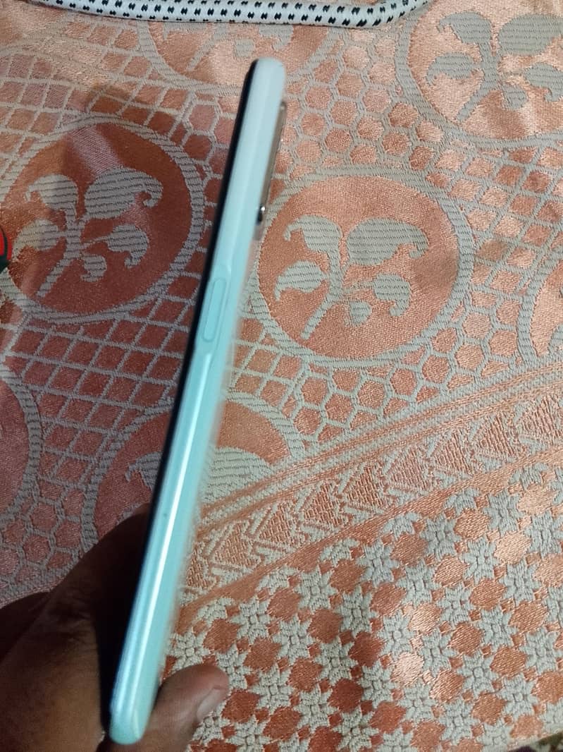 OPPO A52 2