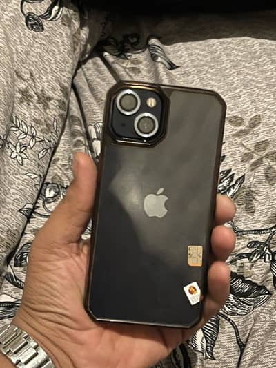 Apple iPhone 13