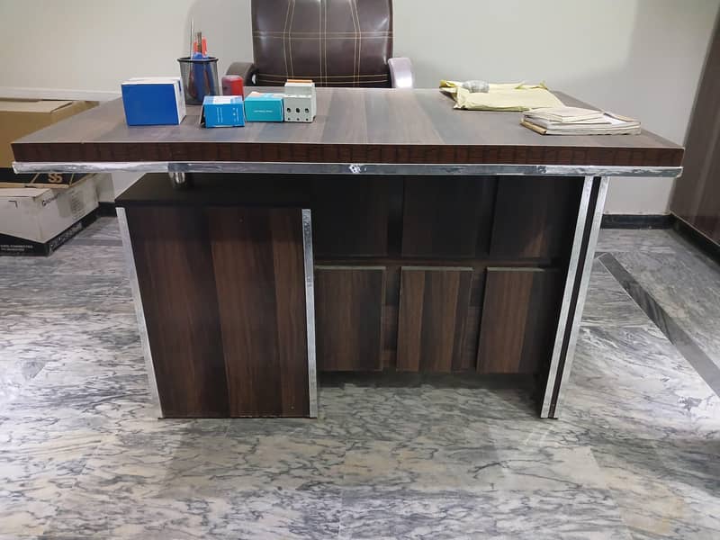 Office Table Small 3