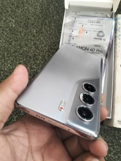 Tecno CAMON 40 Pro