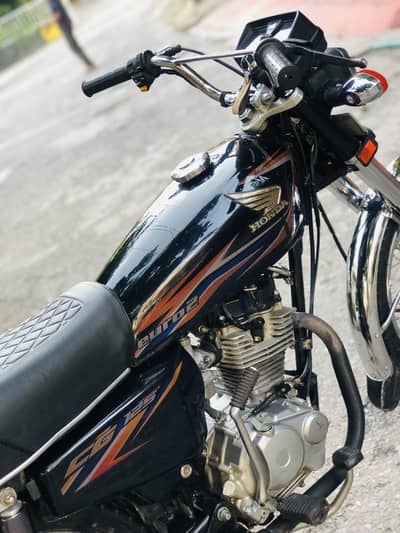 Honda CG-125 (Model 2018) Lush Condition