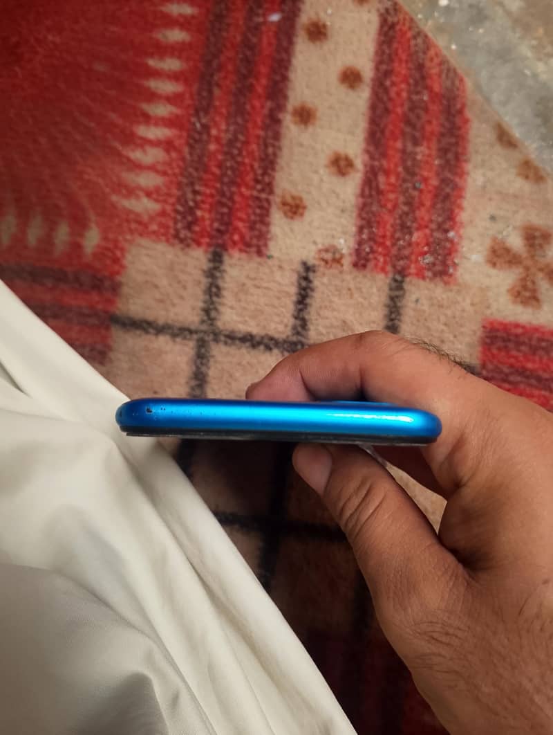 OPPO A12 4