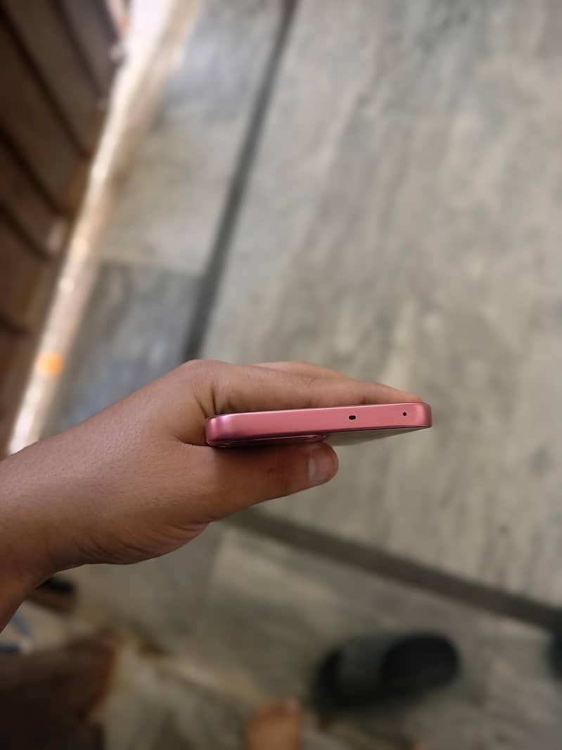 OPPO A6 4