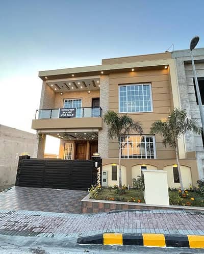 5 Marla Triple Storey House For Sale