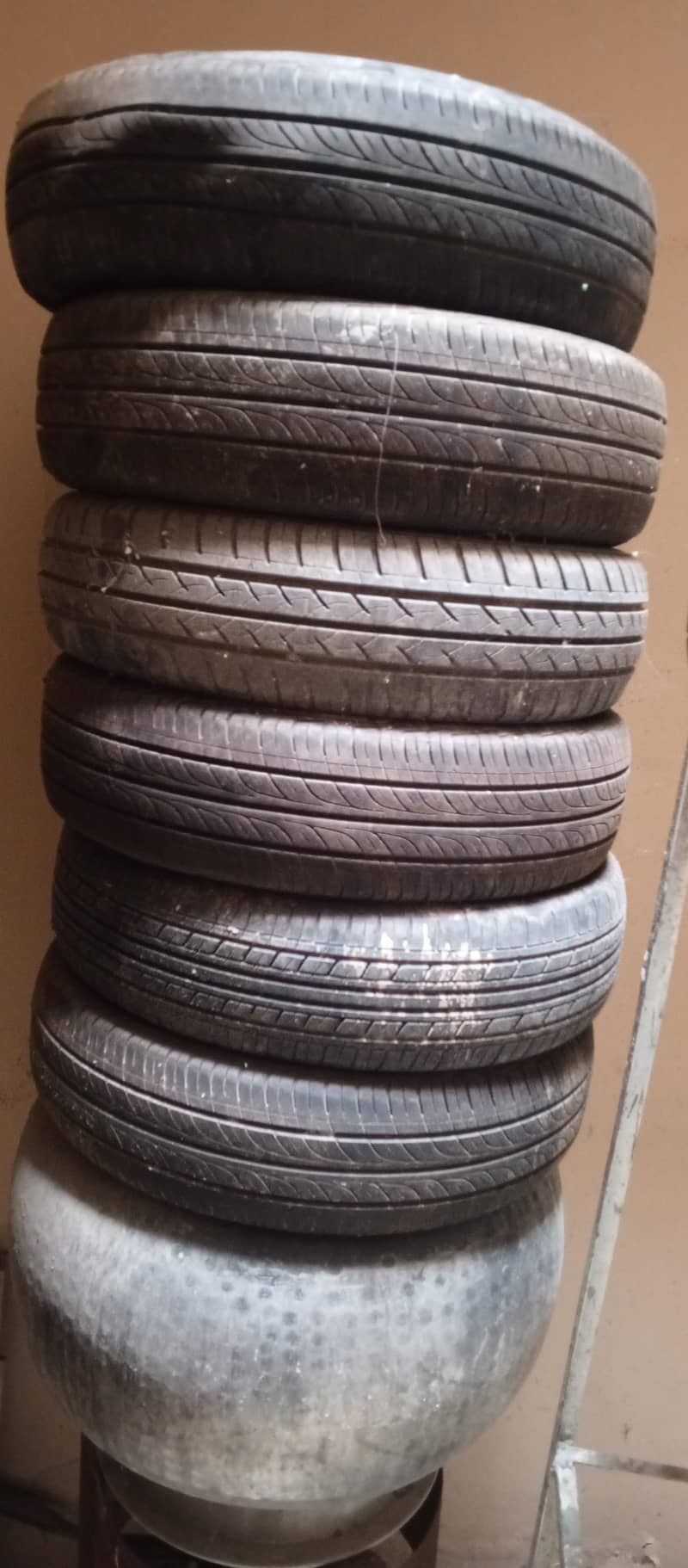 06 tyre 1