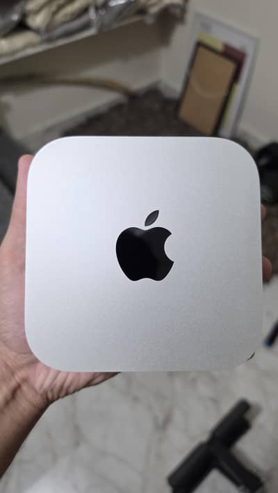 Mac Mini M4 16/256 GB 10/10 condition with box