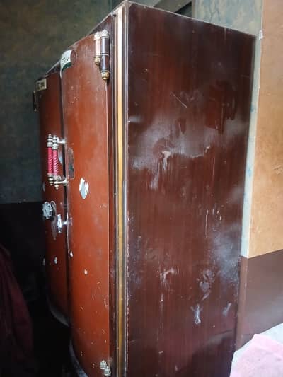 steel almari for sale
