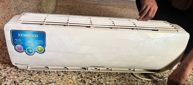 1 Ton Kenwood Ac ( 46,000 PKR )