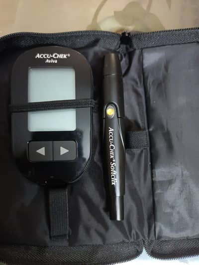 ACCU-CHEK® Aviva  Glucometer USA.