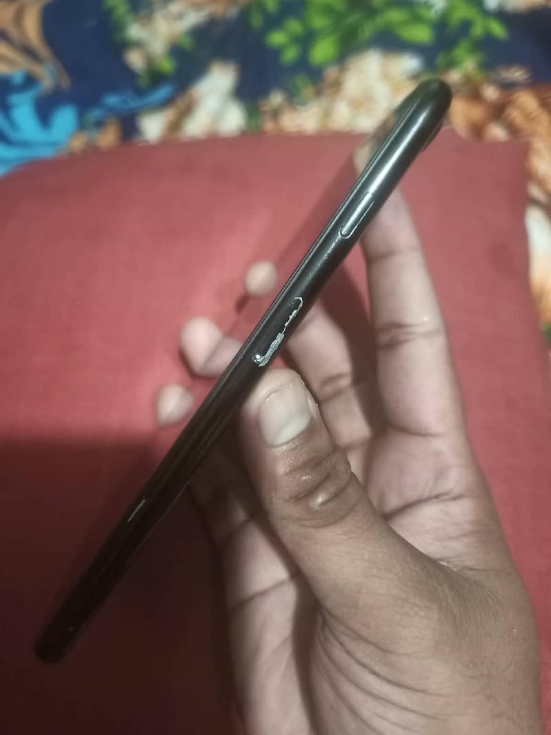 Apple iPhone 7 Plus 3