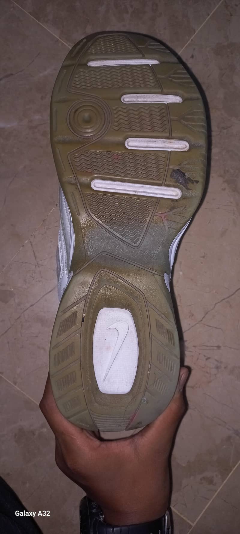 nikee 1