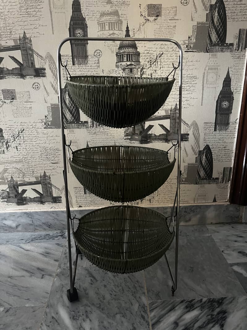 Vegetables trolley 0