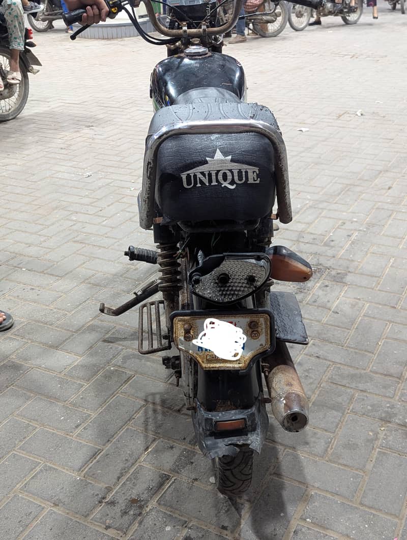 Unique Cd 70 1