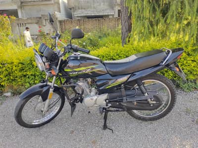 Yahama YB125Z 22 Model Exchange possible with YB125Z-DX