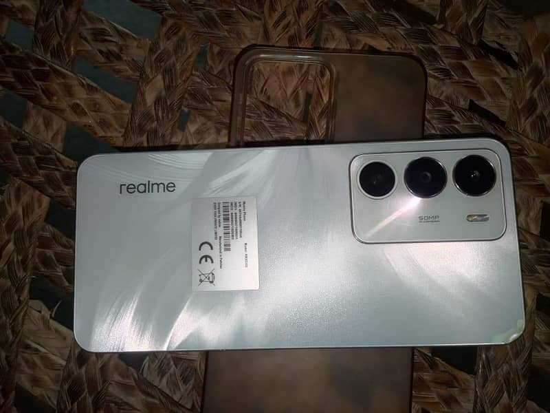 Realme C71 0