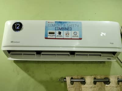 dawlance AC 1.5 ton DC inverter heat and cool