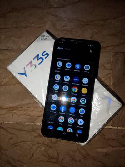 Vivo Y33s 8/128 with box