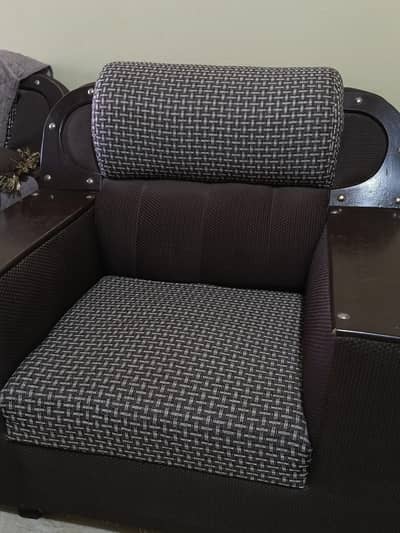 3 pieces sofa set