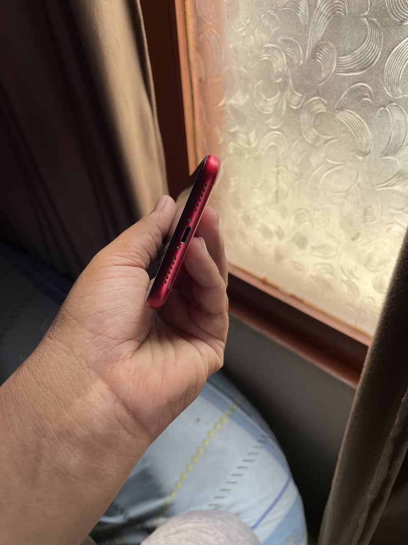 Apple iPhone 11 5