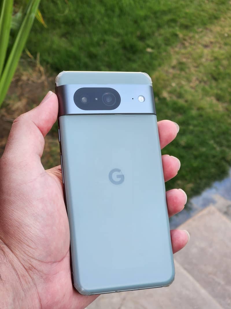 Google Pixel 8 1