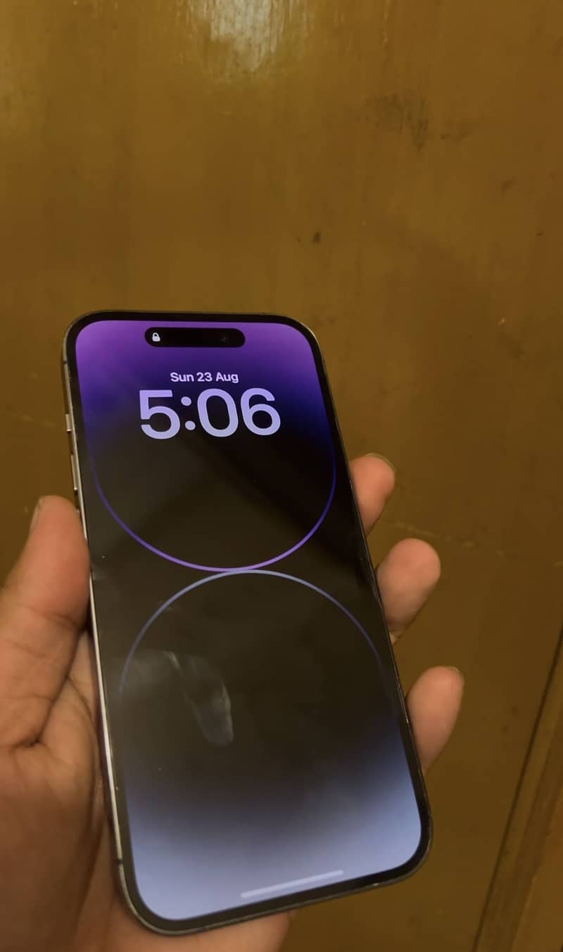 Apple iPhone 14 Pro 4