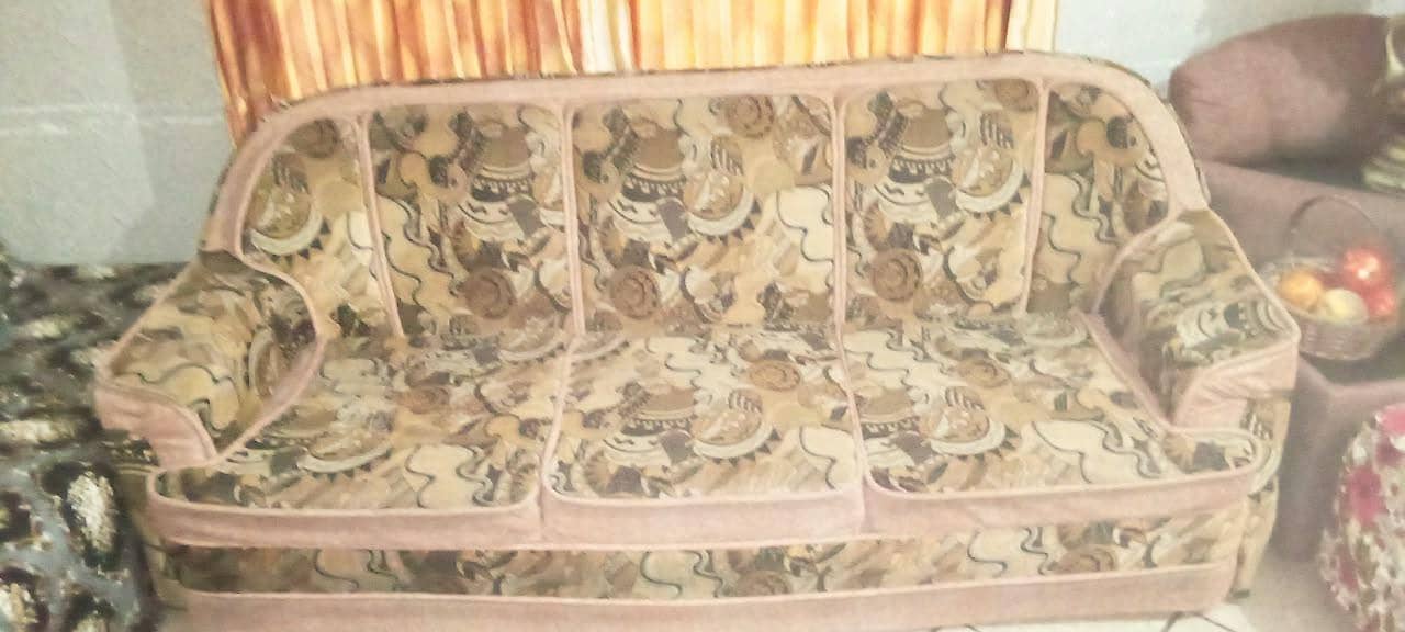 Sofa set 0