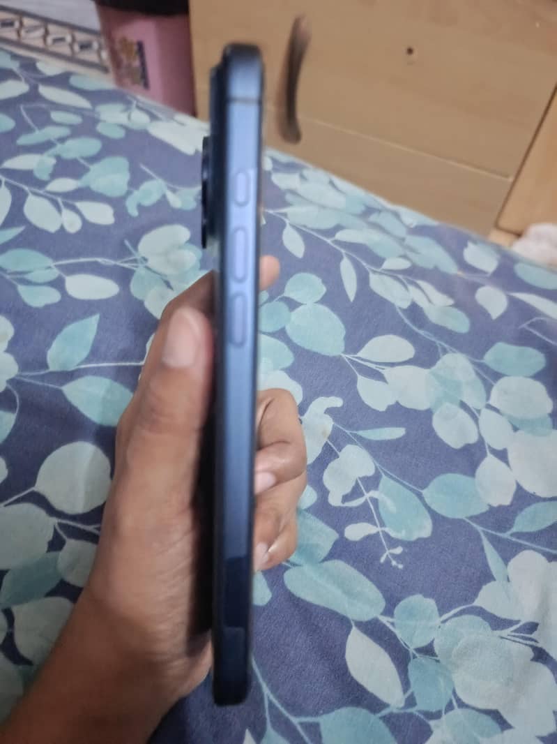 Apple iPhone 17 Pro Max 2