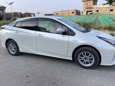 Toyota Prius 2018
