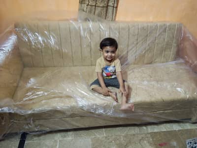 New sofa bad 10/10 condition