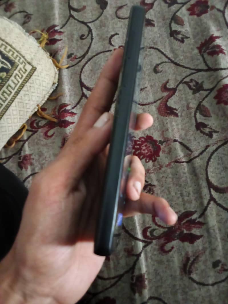 Samsung Mobile Note 9 3