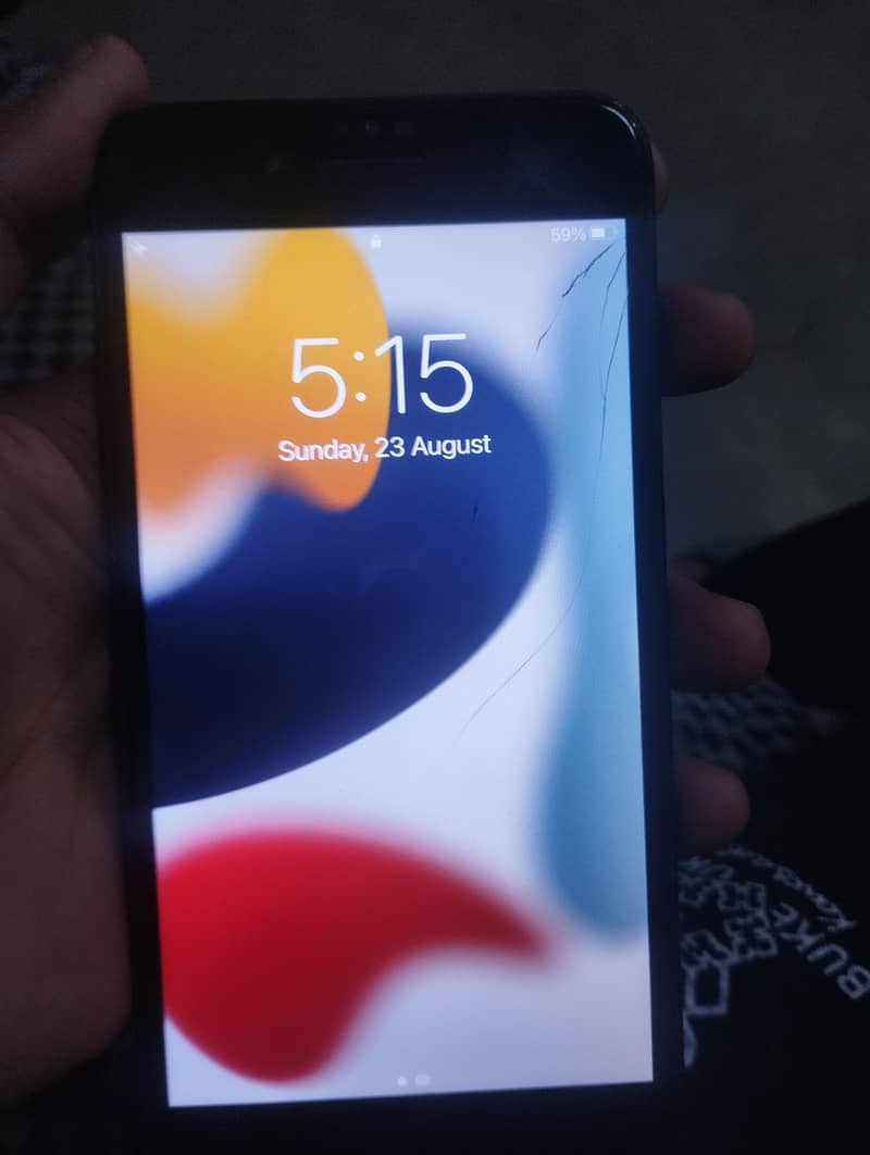 Apple iPhone 7 Plus 1