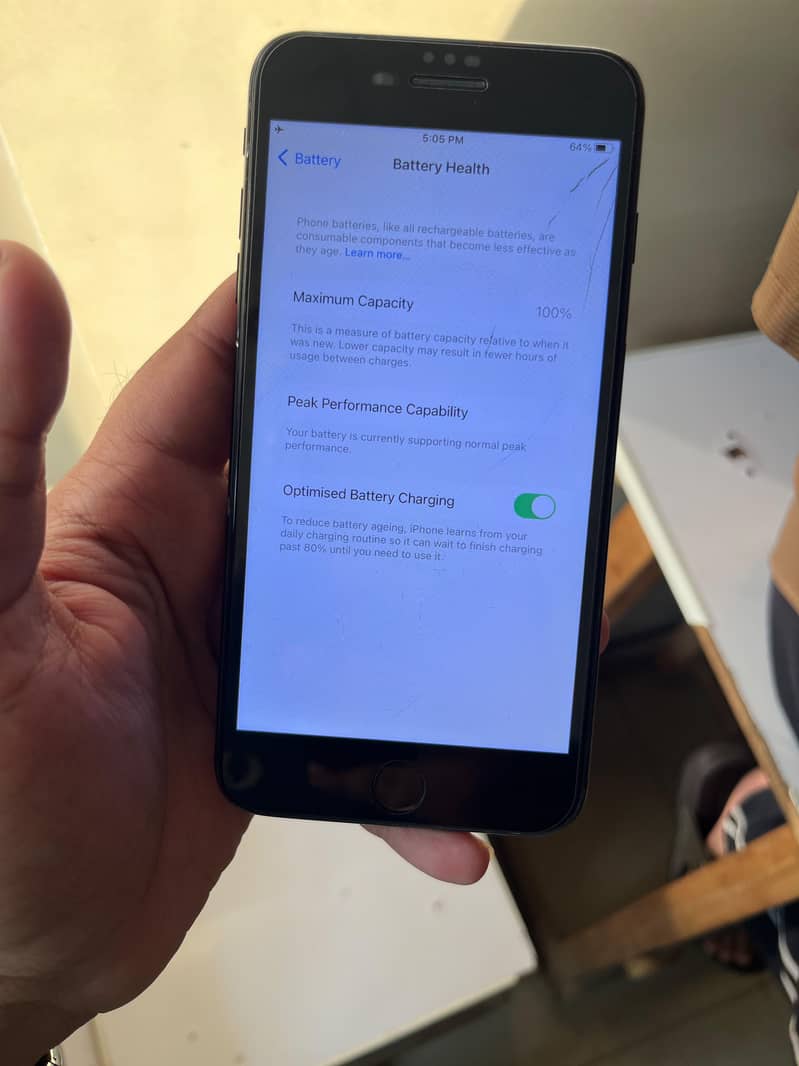 Apple iPhone 7 Plus 3