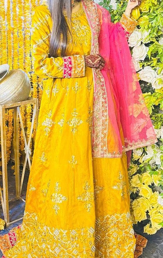 لہنگا مناسب قیمت 0