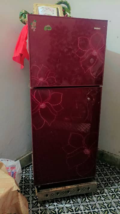urgent Sale Orient Fridge. . . call on. . . 03114242993