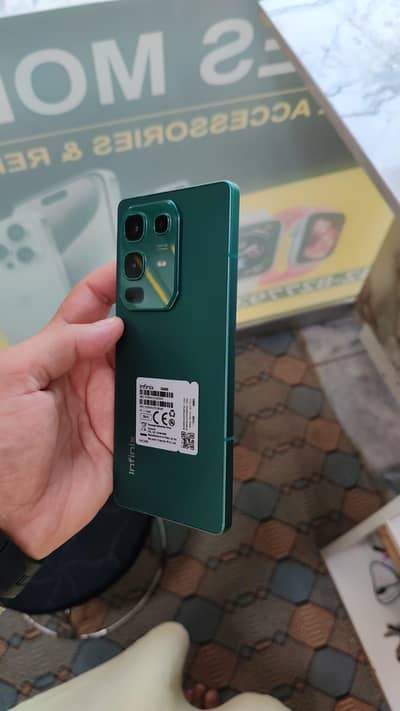 Infenix note 50 10/10 bettry 5200 GB 256 Rame 8+5