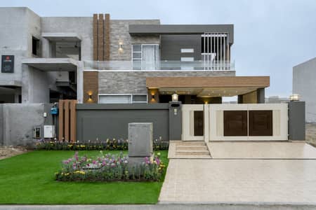 Full Basement Slightly Used 10 Marla House For Sale In DHA Phase 5 Lahore Prime Location