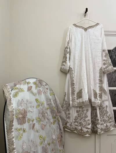 White Embroidered 3-Piece Formal Suit