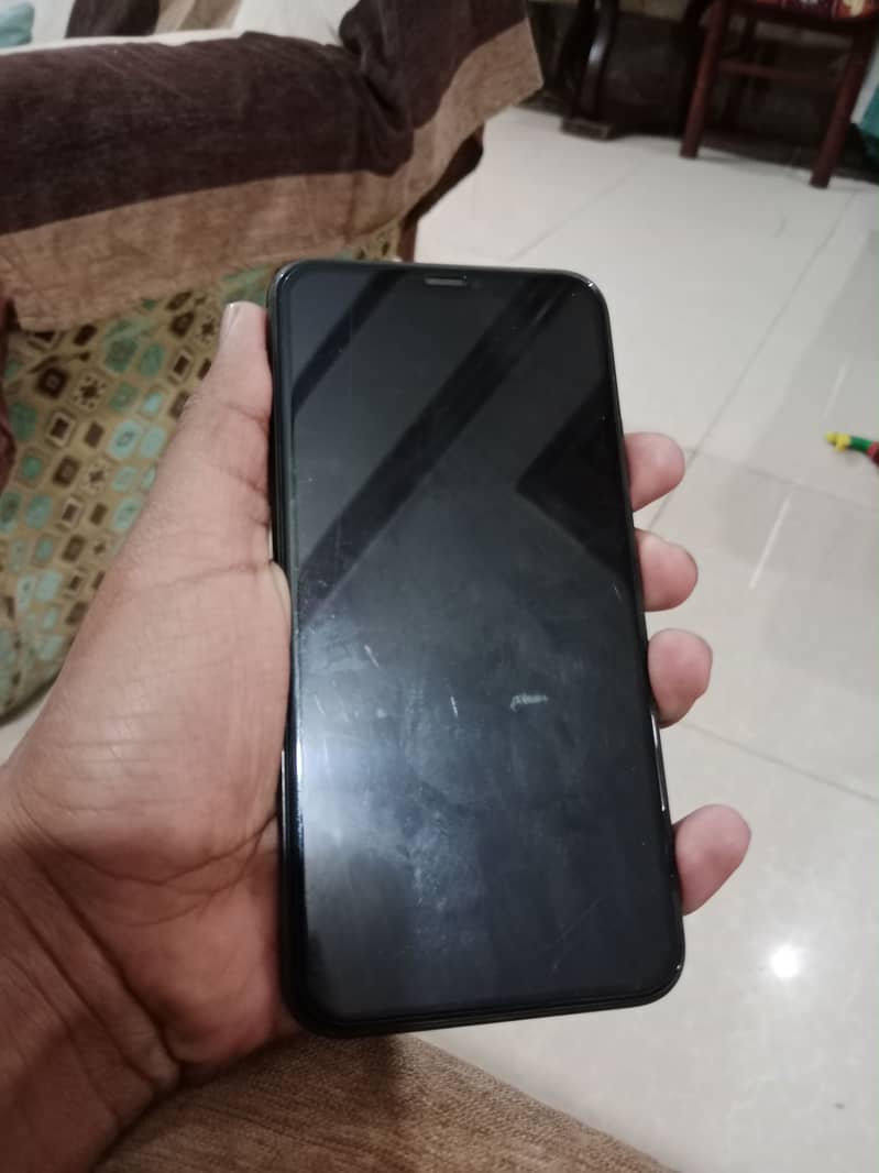 Iphone 11 pro max 1