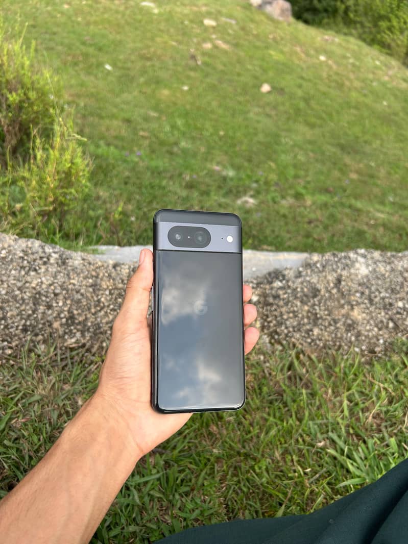 Google Pixel 8 6