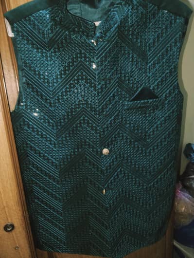 wasecoat for boys/Best Mehndi outfits for boys