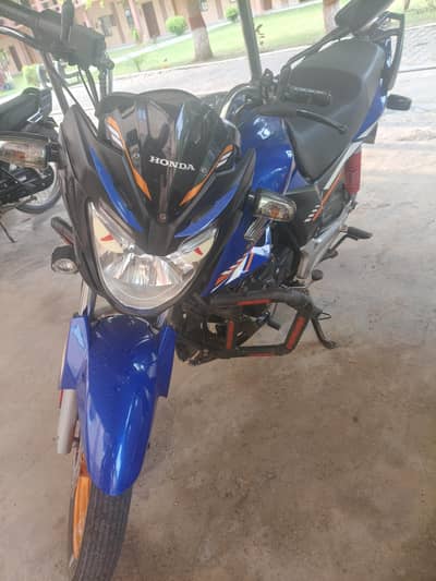 Honda CB 150F New condition
