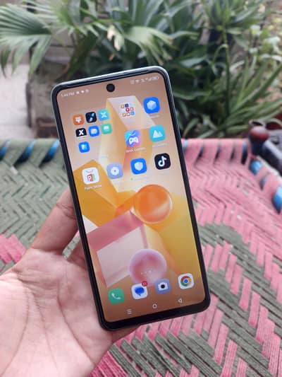 Infinix Hot 40