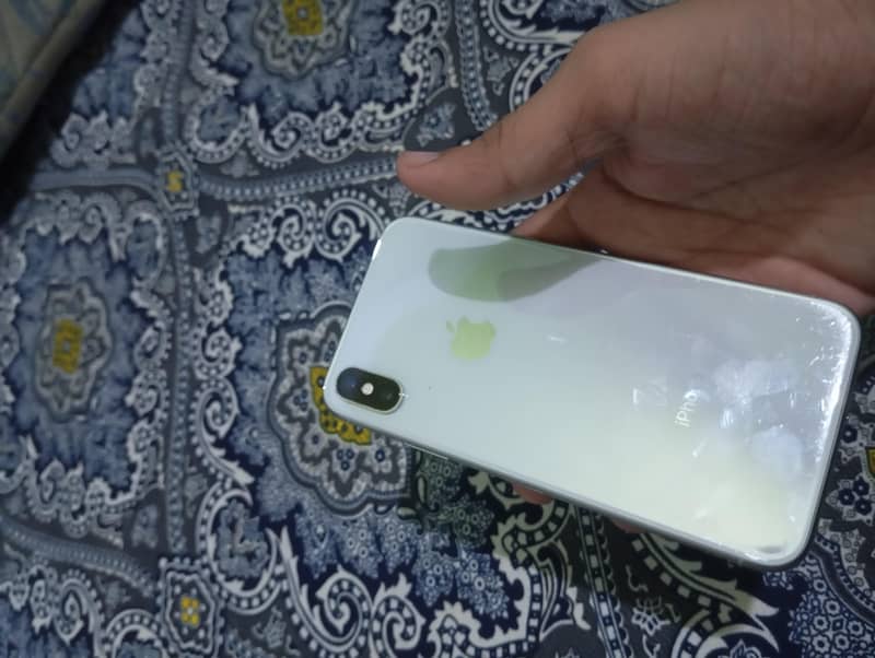 Apple iPhone X 6