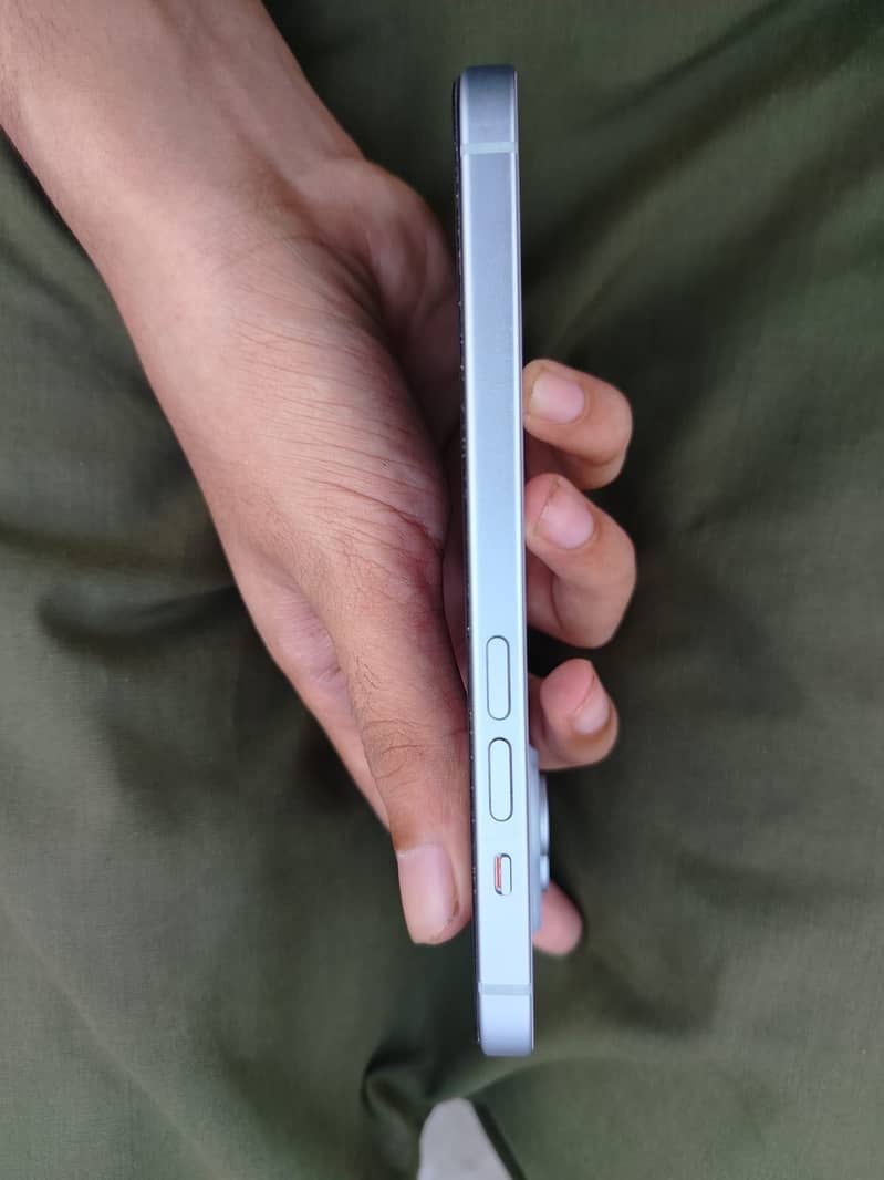 Apple iPhone 15 1