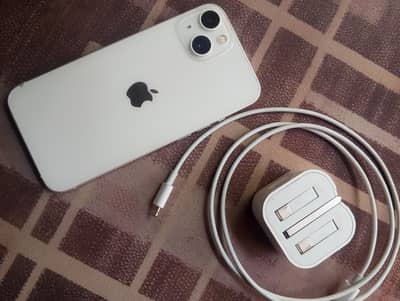 Apple iPhone 13