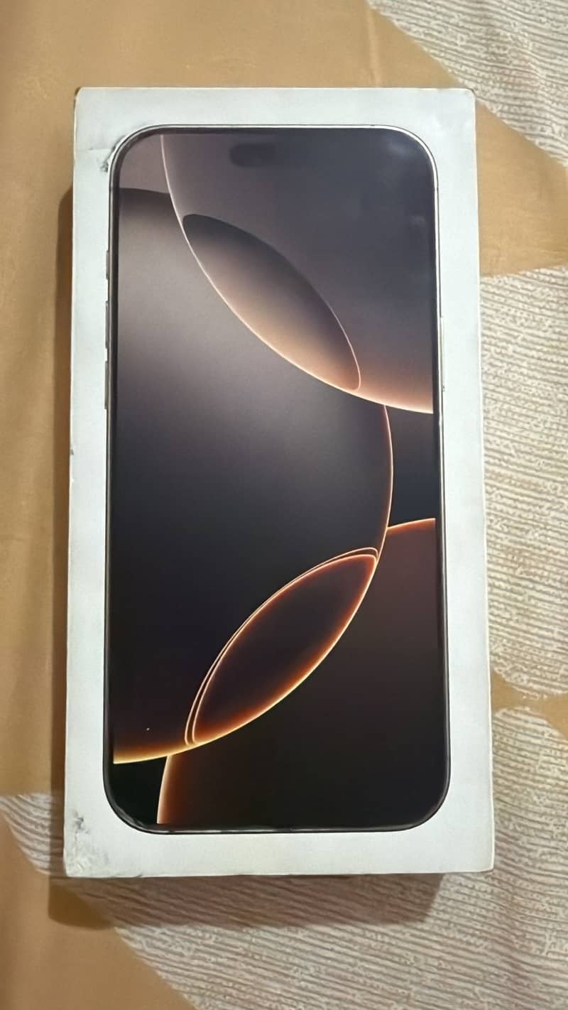 iPhone 16 Pro Max 9