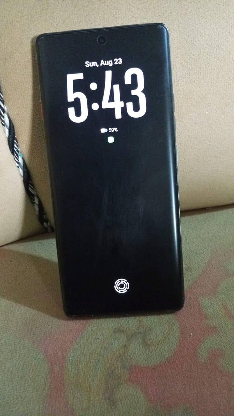 Tecno CAMON 40 Pro 1