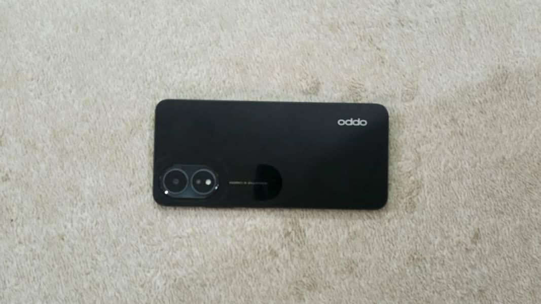 OPPO A18 0