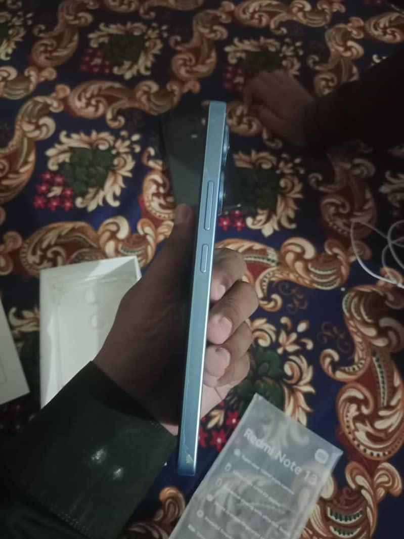 Xiaomi Redmi Note 13 0