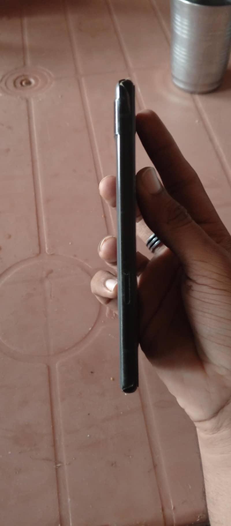 Google Pixel 6a 4